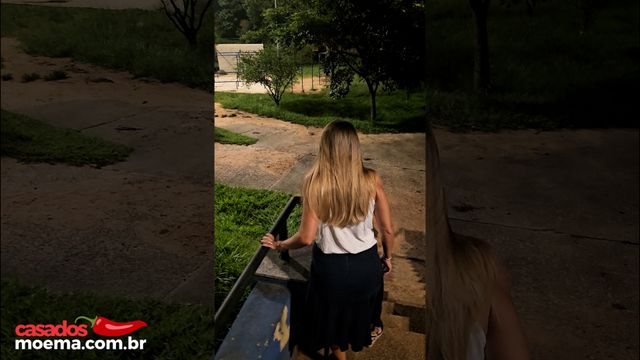 Fui em uma praça, conheci um rapaz e ele me levou para um lugar secreto!